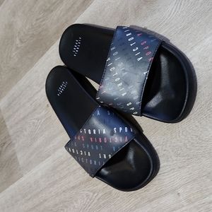 Victoria's Secret Sport Slides